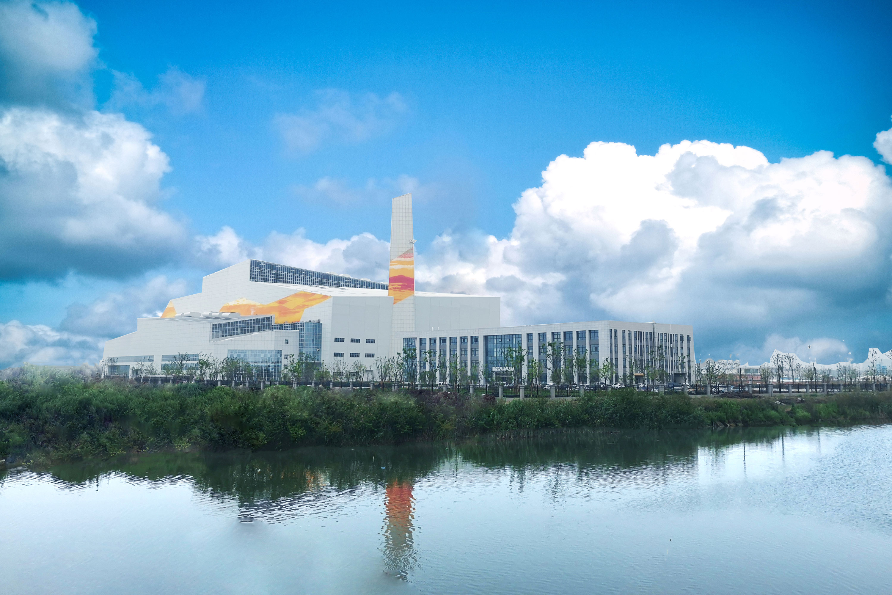 15.浙江紹興垃圾焚燒熱電聯(lián)產(chǎn)項目(2250噸天).jpg 15.浙江紹興垃圾焚燒熱電聯(lián)產(chǎn)項目(2250噸天).jpg